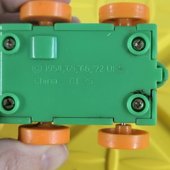 Vintage 1972 Snoopy Mcdonalds Toy - Picture 4 of 4